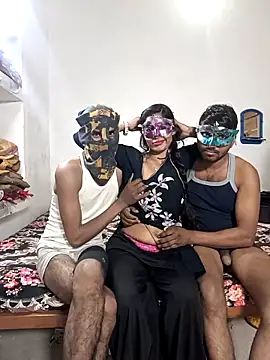 Real-Family online show from December 2025 05:21:02 PM