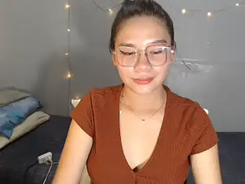 Snapshot of hotsexyreb chatting on December 2025 02:07:02 AM hotsexyreb online show from December 2025 02:07:02 AM