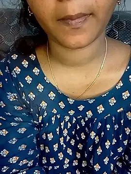 Neha533 online show from February 2026 06:40:02 PM