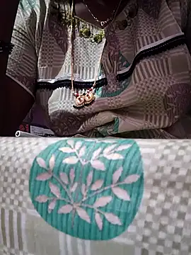 hyd couple7878 online show from November 2025 06:41:02 AM