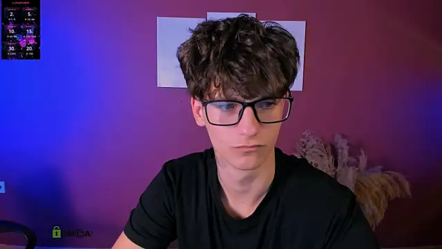 Snapshot of keny_south chatting on November 2025 01:27:01 AM keny south online show from November 2025 01:27:01 AM