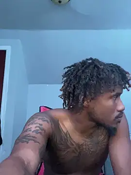 Snapshot of youngbull_dada chatting on March 2026 12:26:01 AM youngbull dada online show from March 2026 12:26:01 AM