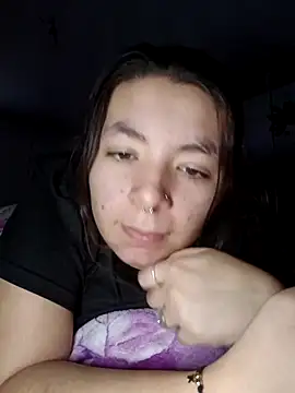 Baby Myla online show from November 2025 08:18:01 PM