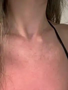 Melzinhasweet online show from April 2026 04:04:02 PM