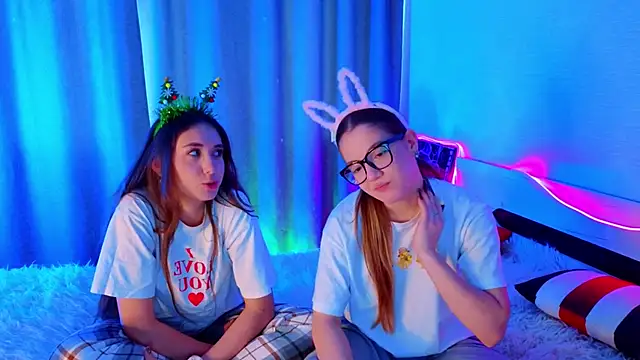 MargaretMorris online show from December 2025 09:49:01 AM