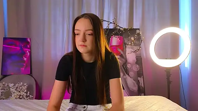 FrancesMason online show from February 2026 07:42:02 AM