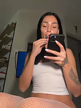 Snapshot of VickyM99 chatting on February 2026 02:53:02 PM VickyM99 online show from February 2026 02:53:02 PM