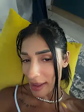 Snapshot of VickyM99 chatting on July 2026 06:21:02 PM VickyM99 online show from July 2026 06:21:02 PM