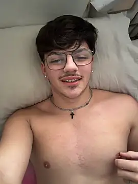 Snapshot of Lxx001@xh chatting on November 2025 01:53:02 PM Lxx001xh online show from November 2025 01:53:02 PM