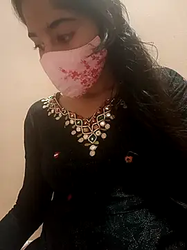 Snapshot of Tamil_White_Rose chatting on February 2026 09:40:02 PM Tamil White Rose online show from February 2026 09:40:02 PM