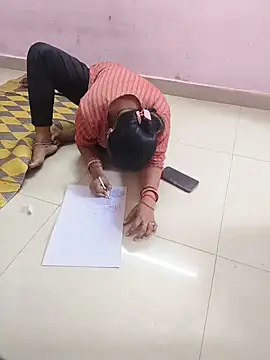 Lailamajnu1996 online show from February 2026 07:28:02 AM