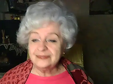 Snapshot of ValeriaKroww chatting on April 2026 04:10:02 PM ValeriaKroww online show from April 2026 04:10:02 PM