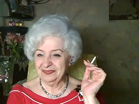 Snapshot of ValeriaKroww chatting on May 2026 04:36:01 PM ValeriaKroww online show from May 2026 04:36:01 PM