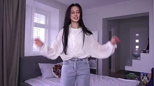 Snapshot of MarvisKuhIo chatting on November 2025 06:44:01 AM MarvisKuhIo online show from November 2025 06:44:01 AM