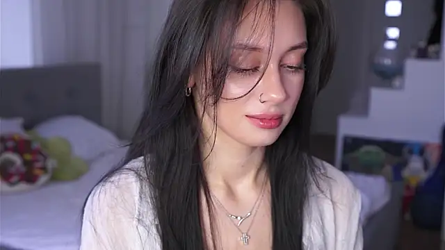 MarvisKuhIo online show from November 2025 05:39:02 AM