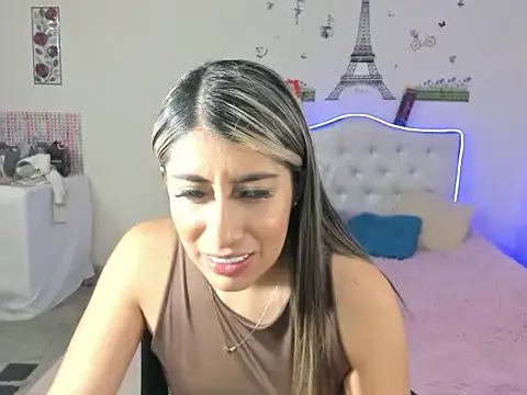 veronicamist95 online show from November 2025 02:11:02 AM