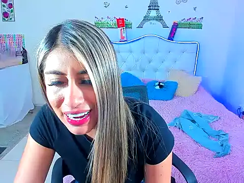 veronicamist95 online show from November 2025 01:28:01 AM