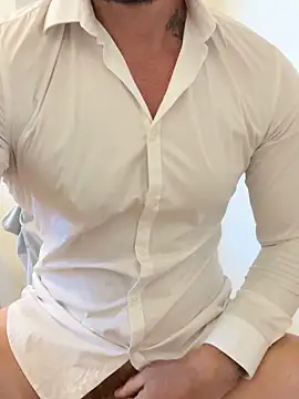 Snapshot of hommedure75 chatting on November 2025 02:17:02 PM hommedure75 online show from November 2025 02:17:02 PM