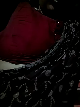 Maisha-sexy100 online show from November 2025 03:45:01 PM