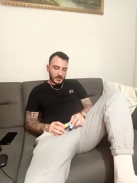 snncdgn online show from December 2025 09:33:01 PM