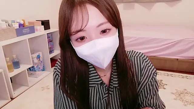 -aotan- online show from May 2026 01:06:01 PM