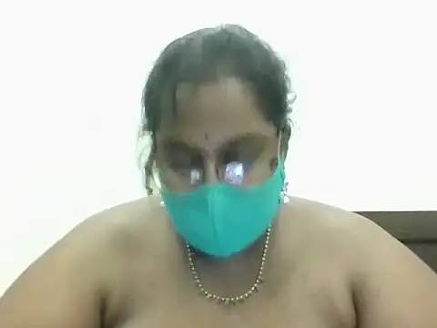 hootypriya online show from November 2025 08:53:02 PM