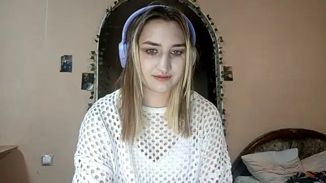 Snapshot of Anabree chatting on November 2025 09:09:01 AM Anabree online show from November 2025 09:09:01 AM