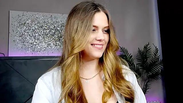 Snapshot of AnabeleBliss chatting on June 2026 12:44:01 PM AnabeleBliss online show from June 2026 12:44:01 PM