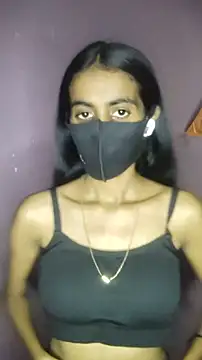 Snapshot of Thaper_Meera2 chatting on May 2026 04:12:01 PM Thaper Meera2 online show from May 2026 04:12:01 PM
