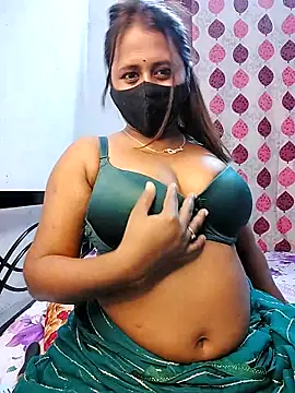 LoveLy-Soneya online show from February 2026 08:32:02 PM