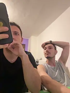 mihneaxxx online show from April 2026 09:05:01 PM