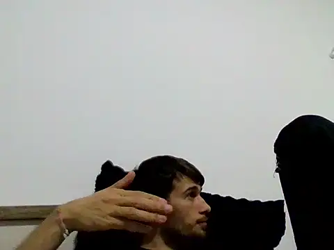 nikolasnik50 online show from November 2025 07:14:01 PM