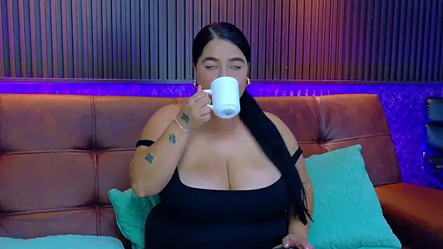 Snapshot of CameronJonnes chatting on November 2025 07:24:01 PM CameronJonnes online show from November 2025 07:24:01 PM