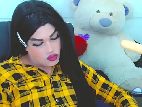 NharaBigCock online show from March 2026 06:46:02 PM