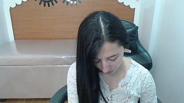 scarlett percy t online show from January 2026 07:41:02 PM