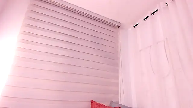 Irishottt online show from February 2026 02:34:02 AM