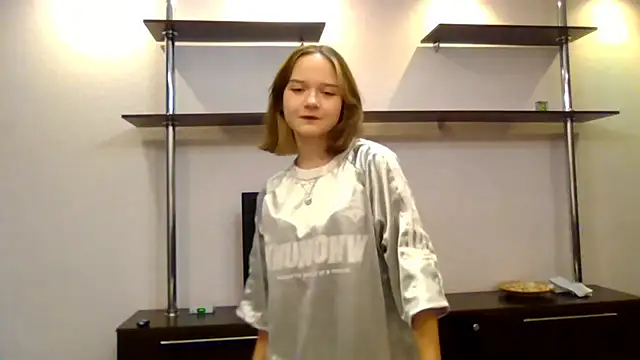 Snapshot of AlissaGerardo chatting on November 2025 01:22:02 PM AlissaGerardo online show from November 2025 01:22:02 PM