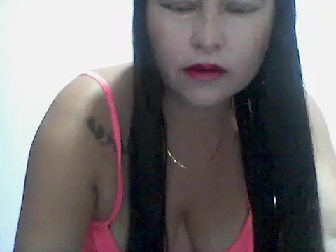 Snapshot of orianaxx01 chatting on November 2025 03:06:01 AM orianaxx01 online show from November 2025 03:06:01 AM