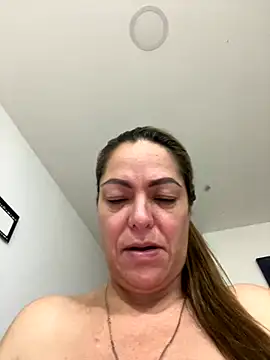 Snapshot of kamila_Vixen chatting on November 2025 03:01:02 PM kamila Vixen online show from November 2025 03:01:02 PM