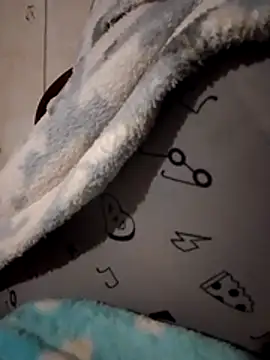 Snapshot of Viiictoriaa chatting on November 2025 10:32:01 PM Viiictoriaa online show from November 2025 10:32:01 PM