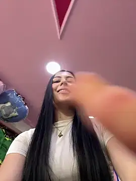 Victoria 14 online show from March 2026 06:04:02 PM