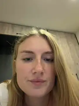 olliebells online show from June 2026 05:14:02 PM