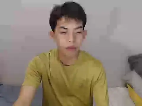 Urhotsilverboy online show from July 2026 07:00:02 AM