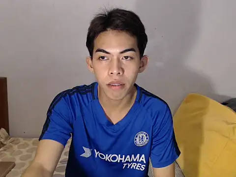 Urhotsilverboy online show from July 2026 10:02:01 AM