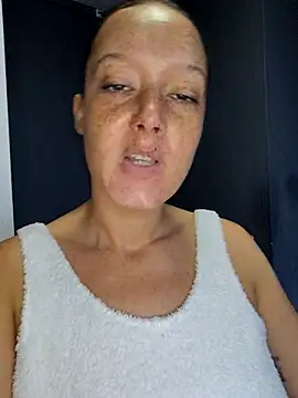 Snapshot of Sinful_Katniss29X chatting on November 2025 09:37:02 AM Sinful Katniss29X online show from November 2025 09:37:02 AM