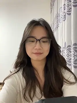 Hmm 0303 online show from February 2026 03:17:02 PM