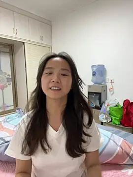 Hmm 0303 online show from February 2026 02:58:02 PM