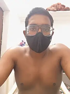 Snapshot of Thick-Tease chatting on November 2025 07:35:01 PM Thick-Tease online show from November 2025 07:35:01 PM