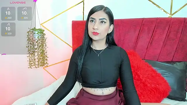 Paris Evans  online show from November 2025 11:46:02 AM