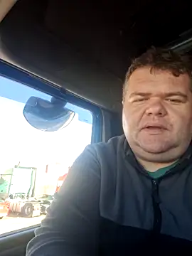 Snapshot of Grase44 chatting on February 2026 09:37:02 AM Grase44 online show from February 2026 09:37:02 AM